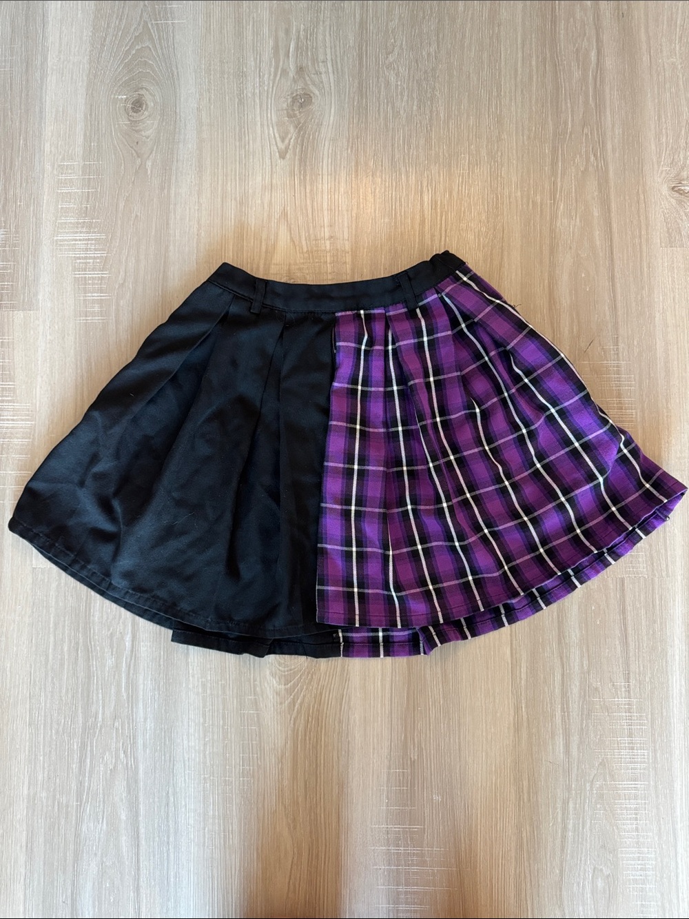 Hot Topic Black & Purple Plaid Half‑Half Skater Skirt